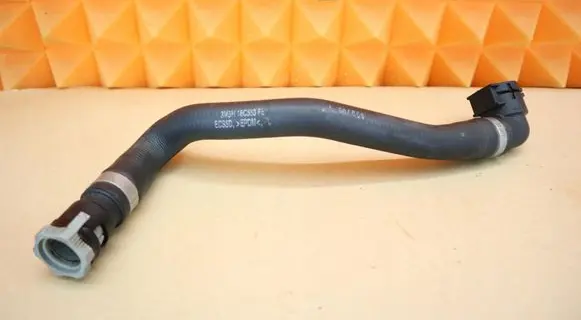 Ford Kuga I Engine coolant pipe/hose 3M5H18C553FE