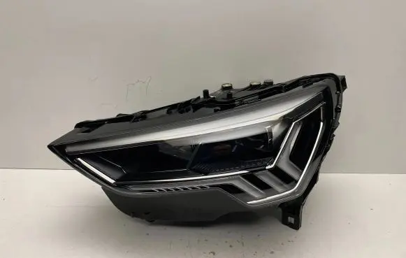 Audi Q3 F3 Headlight/headlamp 83A941033 1090025 1101D650000