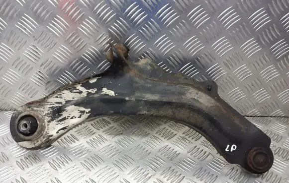 Renault Megane II Front control arm