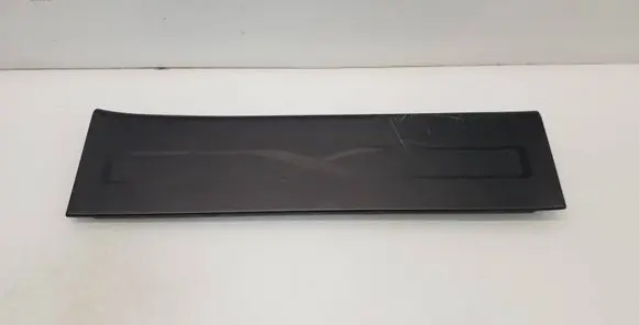 Tesla Model X Side skirt front trim 1030009310000400