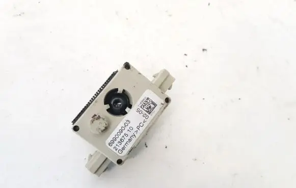 Antenna control unit