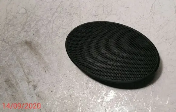 Toyota Avensis T270 Front door speaker cover trim 5552505020