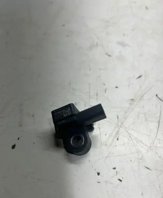 Hyundai Santa Fe Airbag deployment crash/impact sensor 95920S