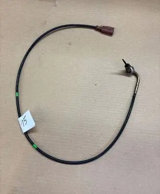 Skoda Superb B8 (3V) Lambda probe sensor 04L906088JE