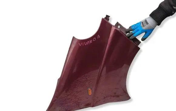 Opel Vivaro Fender 