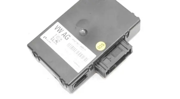Audi A8 S8 D4 4H Gateway control module 4H0907468D