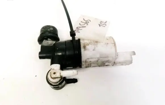 Renault Laguna II Windscreen/windshield washer pump 8200067015 8200295685