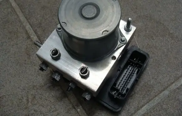 Peugeot Boxer ABS Pump 0265257711