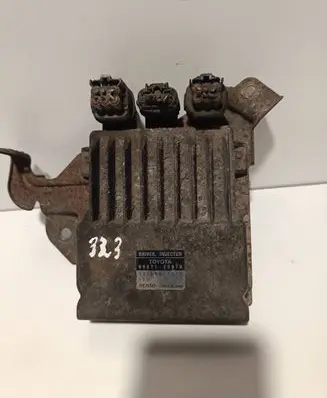 Toyota Auris 150 Fuel injection control unit/module 8987120070 1310001371
