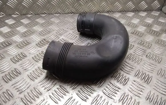 Volkswagen Touran I Air intake duct part 1K0129618BR