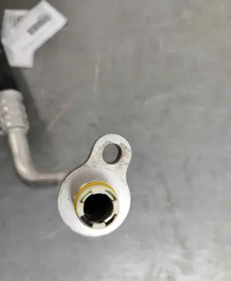 Air conditioning (A/C) pipe/hose