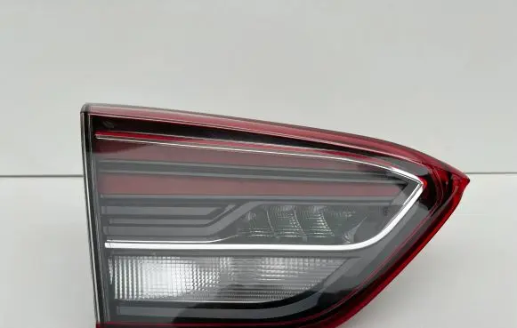Opel Crossland X Tailgate rear/tail lights 39137527 6006029800000T 510512838