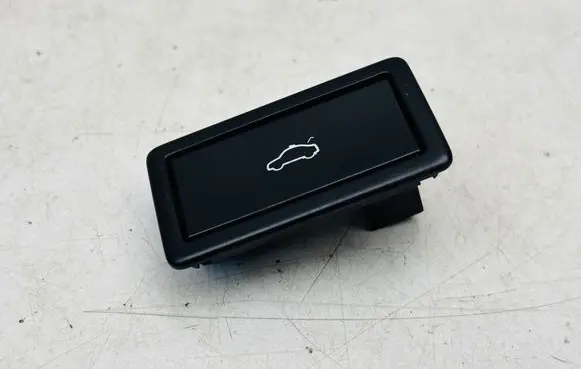 Skoda Superb B8 (3V) Tailgate/boot open switch button 3C0959831A