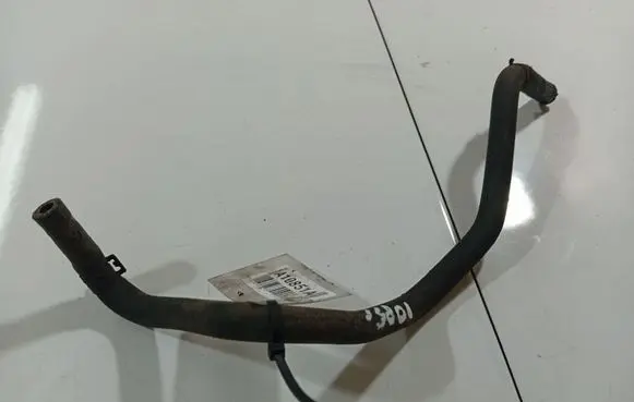 Volkswagen Polo IV 9N3 Engine coolant pipe/hose