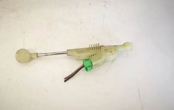 Volvo V70 Clutch pedal sensor 9472979