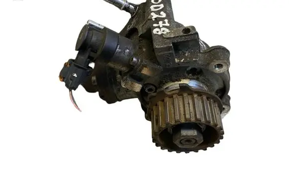 Fuel injection high pressure pump