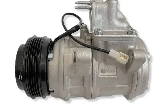 Toyota 4 Runner N180 Air conditioning (A/C) compressor (pump) 8832028160 1472001913 1472004550