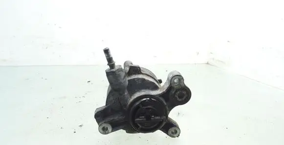 Volvo V50 Vacuum pump D1651B