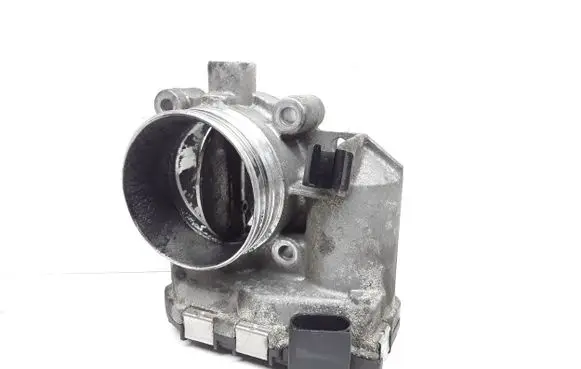 Volvo XC70 Throttle valve 8692720 0281002701