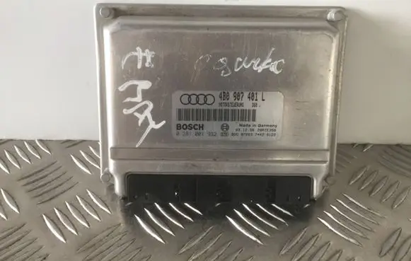 Audi A6 S6 C5 4B Engine control unit/module 4B0907401L 0281001932