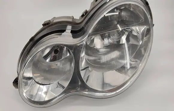 Mercedes-Benz C W203 Headlight/headlamp A2038201159
