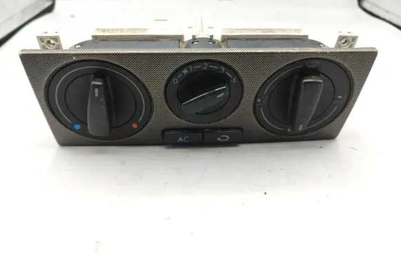 Volkswagen Golf IV Climate control unit 1J0820045F