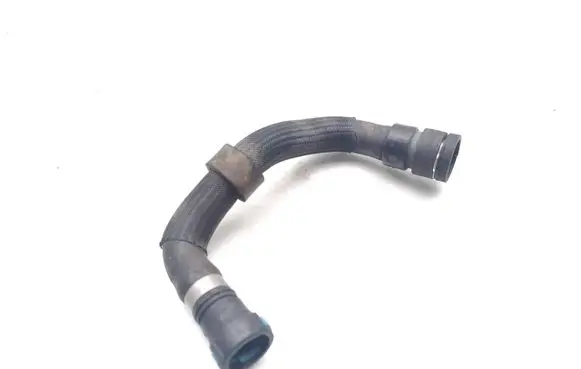 Land Rover Discovery Sport Engine coolant pipe/hose