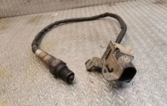 Mercedes-Benz CLS C219 Lambda probe sensor 0035427018