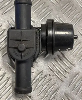 Volkswagen II LT Engine coolant pipe/hose 701819809G