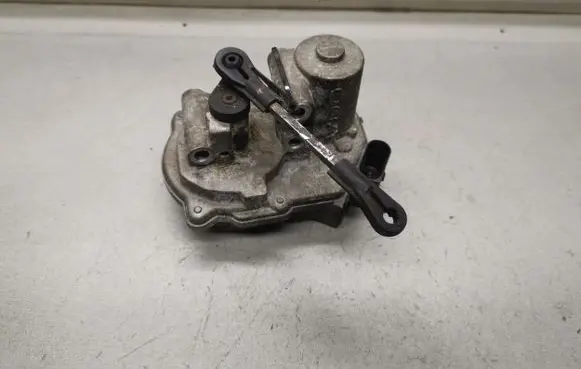 Audi A6 S6 C6 4F Intake manifold valve actuator/motor 059129086E
