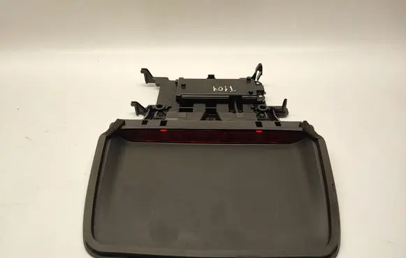 Dodge Charger Third/center stoplight 68213149AE