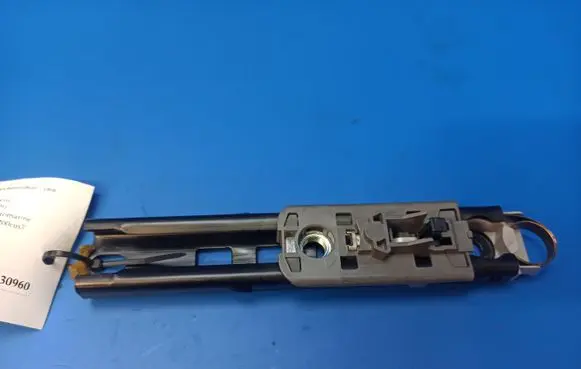 Mercedes-Benz E W211 Seat belt height adjuster A2118600388