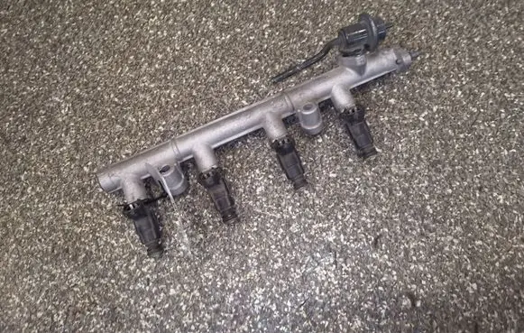 Hyundai Getz Fuel injectors set 3531022600
