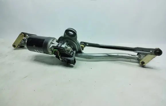 Citroen Xsara Front wiper linkage and motor 0390241355