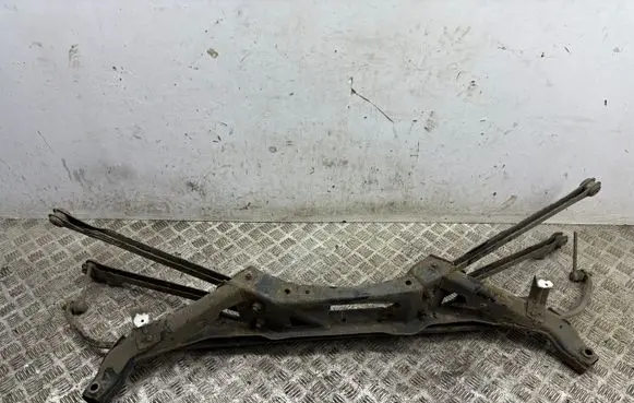 Mini Cooper Countryman R60 Rear subframe 6871770
