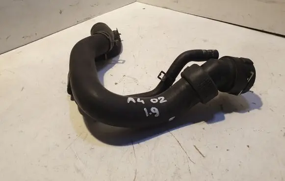 Audi A4 S4 B6 8E 8H Engine coolant pipe/hose 8E0121101C
