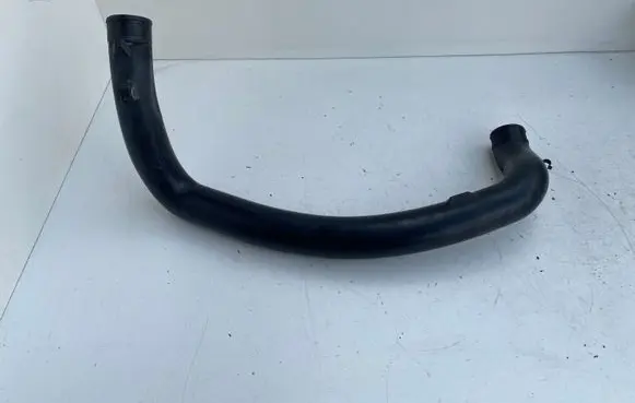 Volvo XC70 Intercooler hose/pipe 1282865