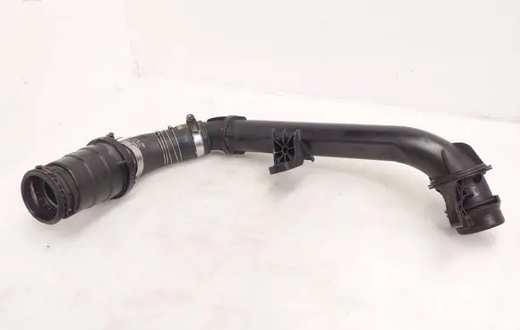 Intercooler hose/pipe
