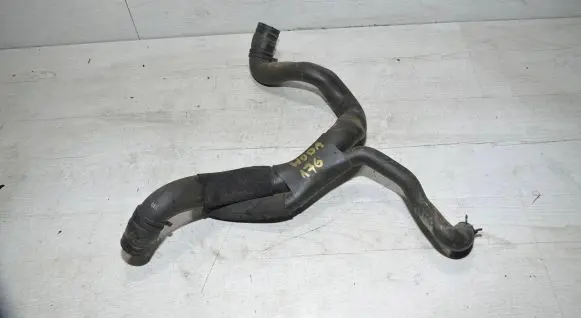 Mercedes-Benz A W176 Engine coolant pipe/hose