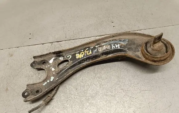 Hyundai i40 Rear upper control arm/wishbone