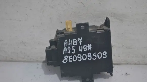 Audi A4 S4 B7 8E 8H Other control units/modules 8E0909509 221000318500 C60682