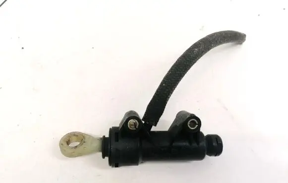 BMW 3 E90 E91 Clutch master cylinder 21526758822 2152-6758822
