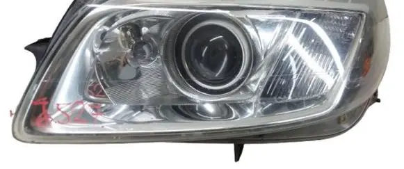 Opel Insignia A Headlight/headlamp 13226792