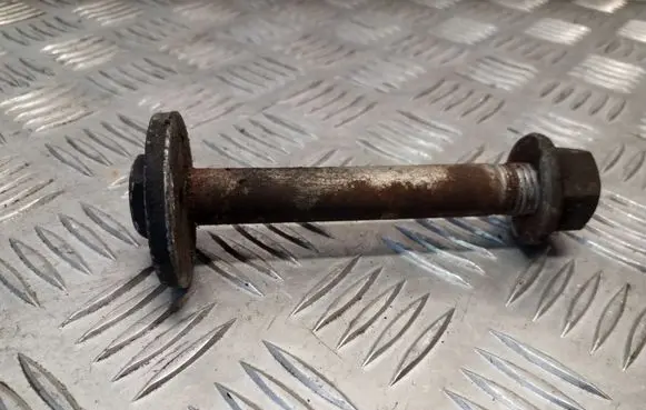 Jeep Cherokee III KJ Front suspension camber bolt 
