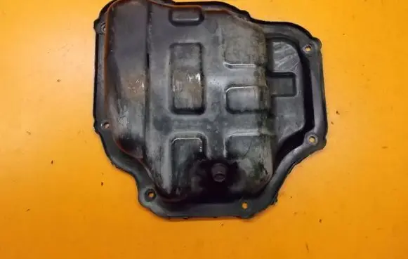 Nissan Tiida C11 Oil sump 