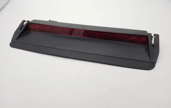 Volkswagen PASSAT CC Third/center stoplight 3C8945087