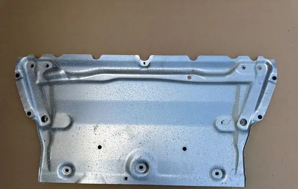 Audi A5 Front underbody cover/under tray 8W7825235