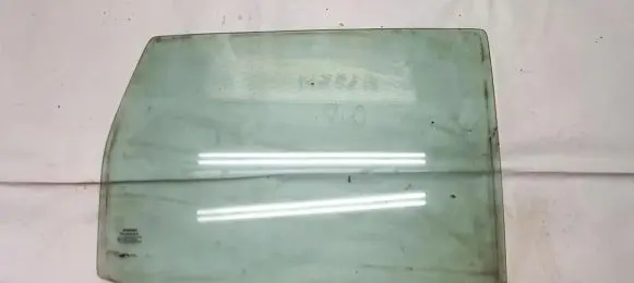 Nissan Note (E11) Rear door window glass