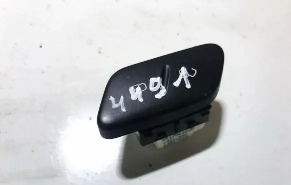 Volkswagen Cross Polo Central locking switch button 6r1962125a 1381-02s
