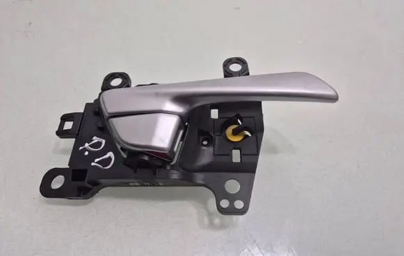 Hyundai Tucson TL Front door interior handle